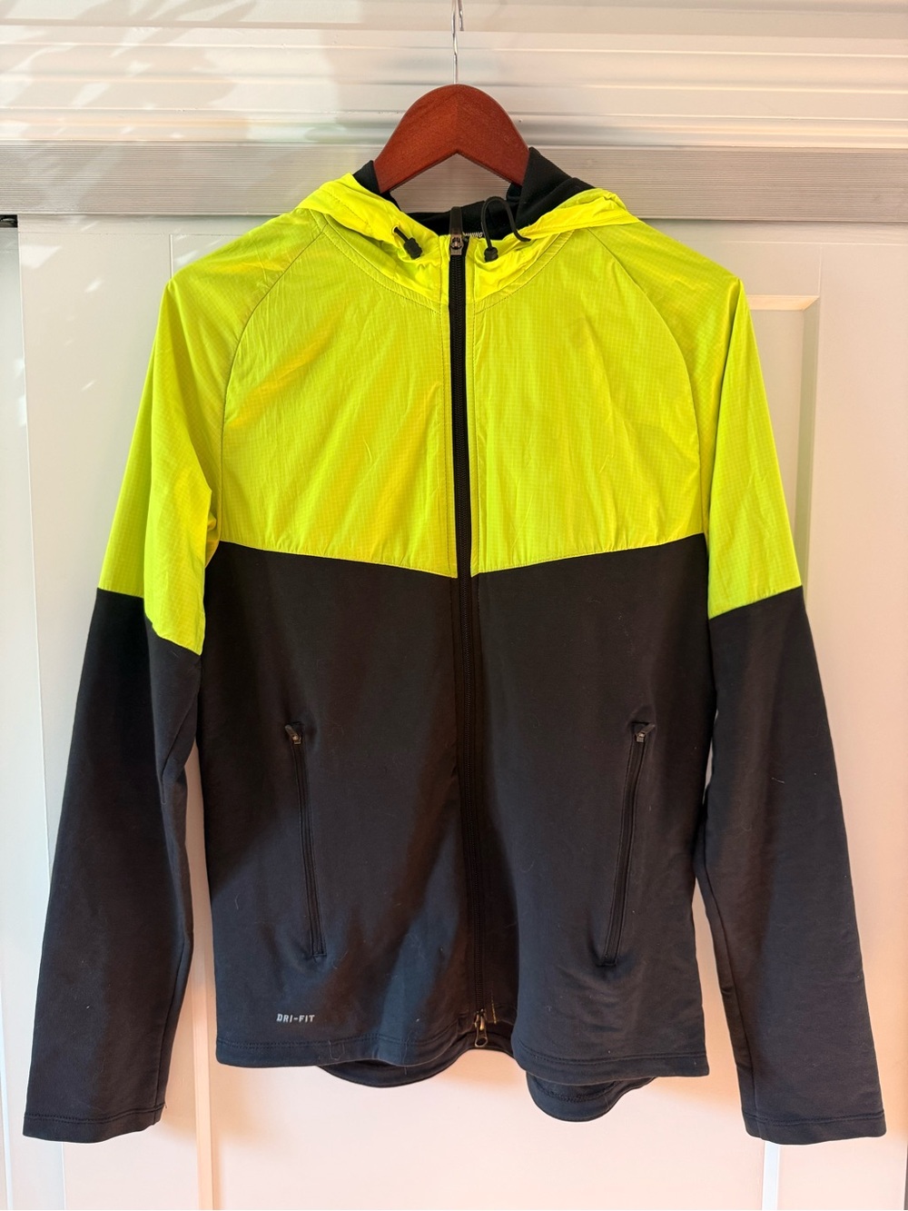 Nike Men's Two-Tone Hooded Performance Jacket - Neon Yellow/Black